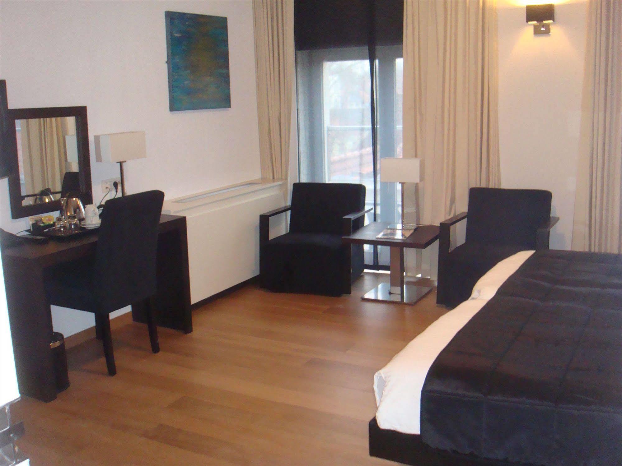 Lace Hotel Brugge Bagian luar foto