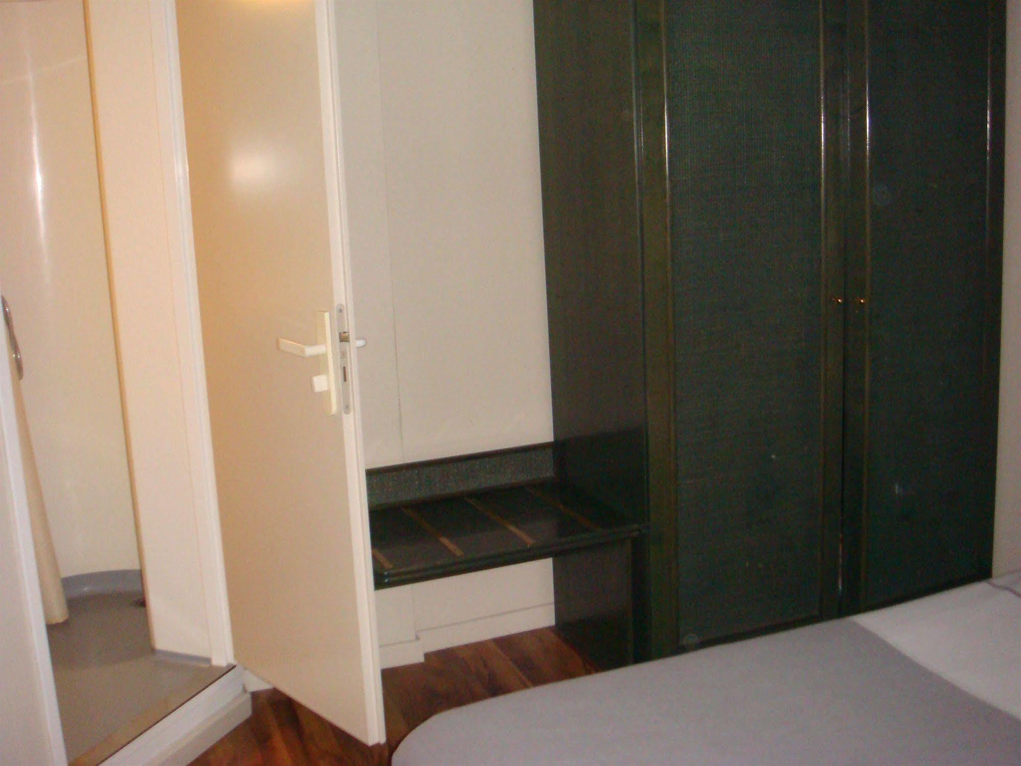 Lace Hotel Brugge Bagian luar foto