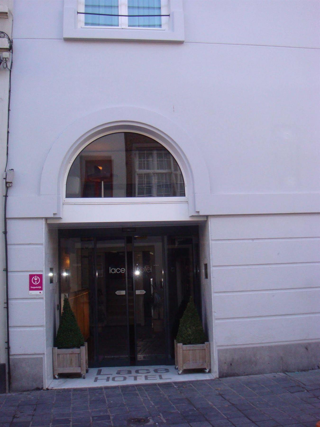 Lace Hotel Brugge Bagian luar foto
